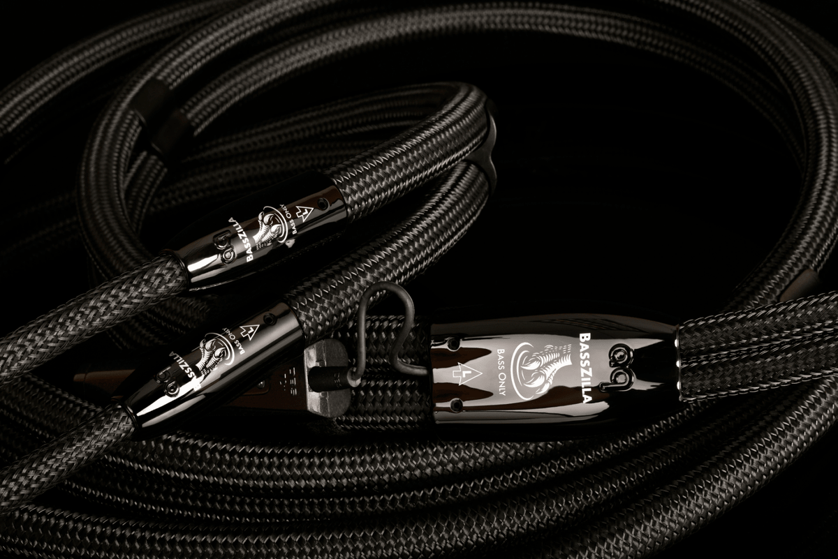AudioQuest BassZilla - BZILLA6SS 6 ft = 1.83 m Pair 2 x Male U-Spade > 2 x Male U-Spade - Silver